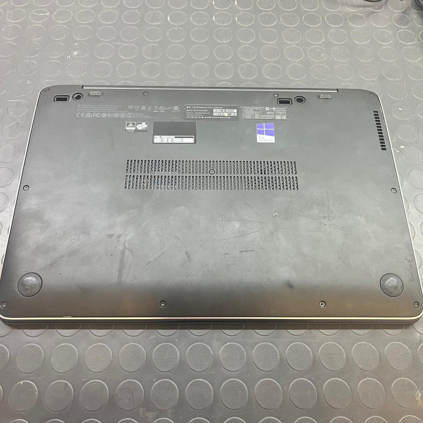 HP FOLIO G1 1040 - I7-4600U RAM 8GB SSD 256GB DISPLAY 14” WIN 10P