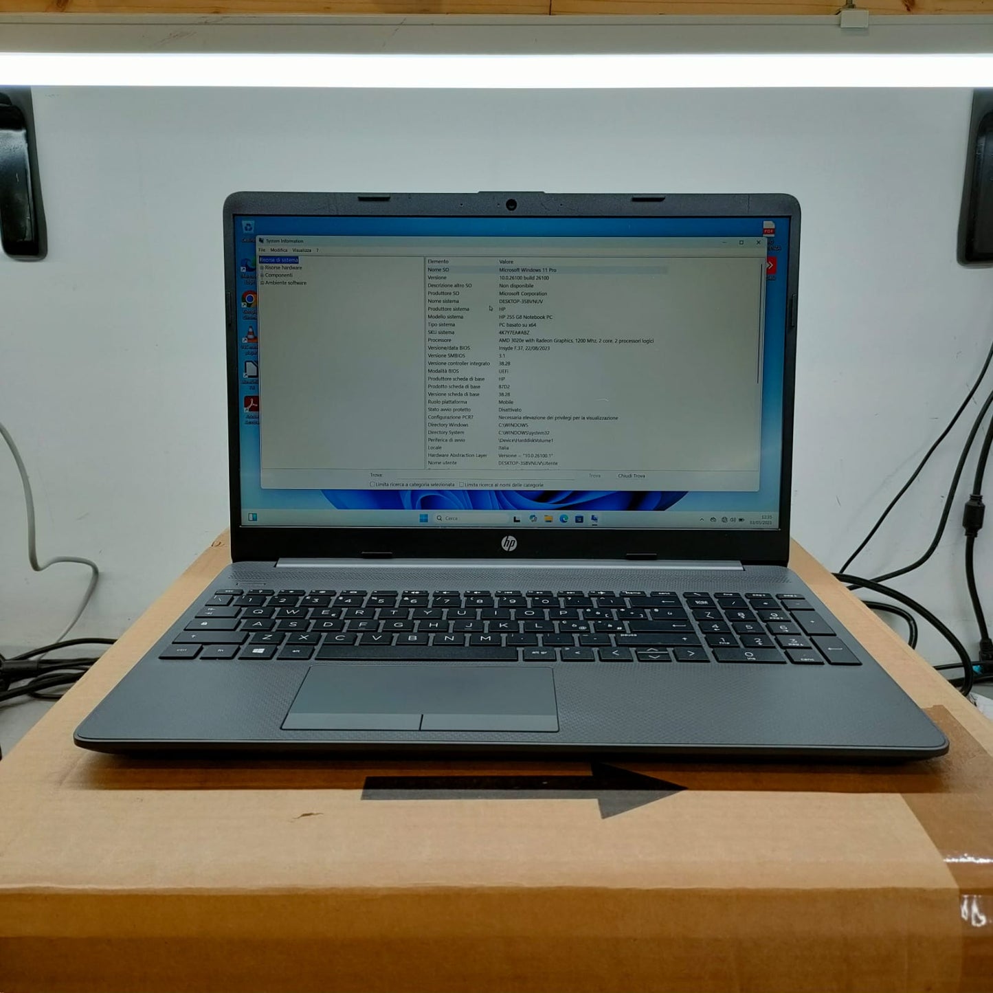 HP G8 15.6" AMD3020E RAM 16GB; SSD 756GB WIN 11 PRO LIBBRE