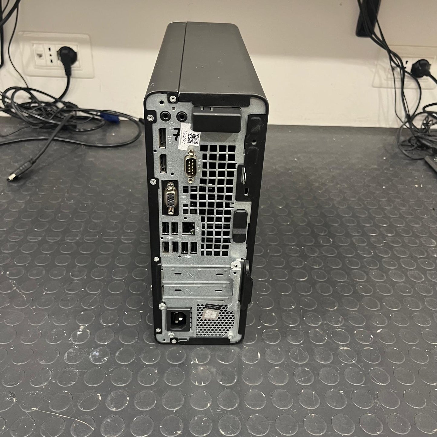 HP ProDesk 600 G3 i5-6500 16GB 512 GB SSD Win 10 Pro