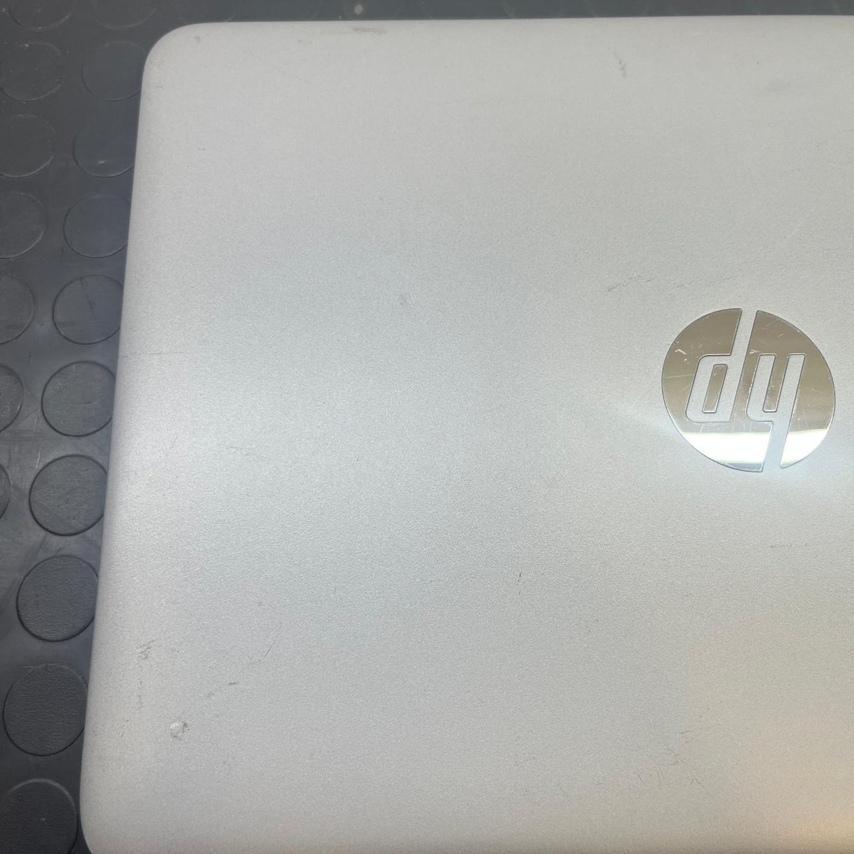 HP 820 G3 I5-6200U RAM 16GB SSD 512GB DISPLAY 14” WIN 10P