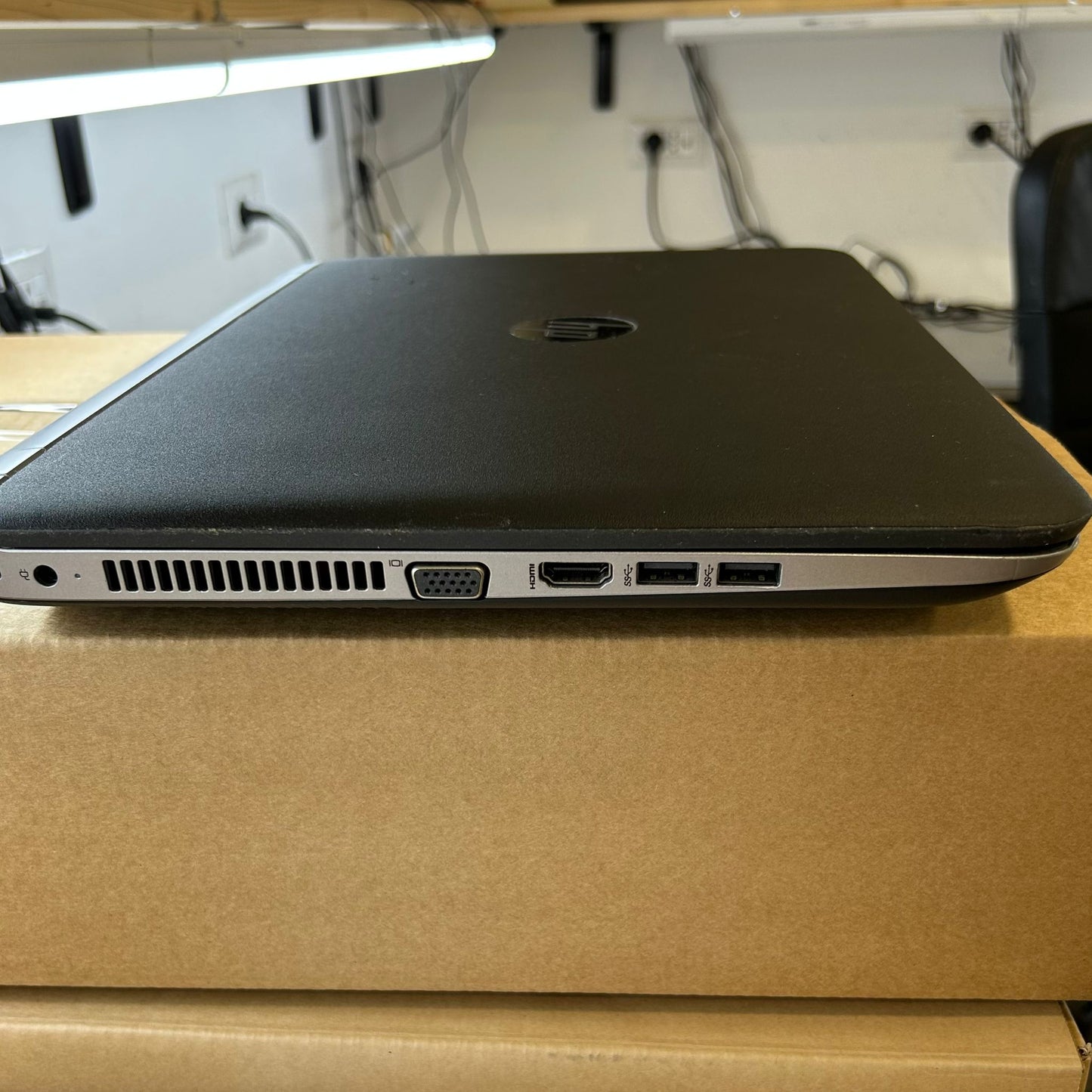 HP Probook 450 G3 Pc Portatile Notebook Intel i5-6th, Display HD da 15,6" Ram 16Gb SSD 512Gb W10P LIBRE