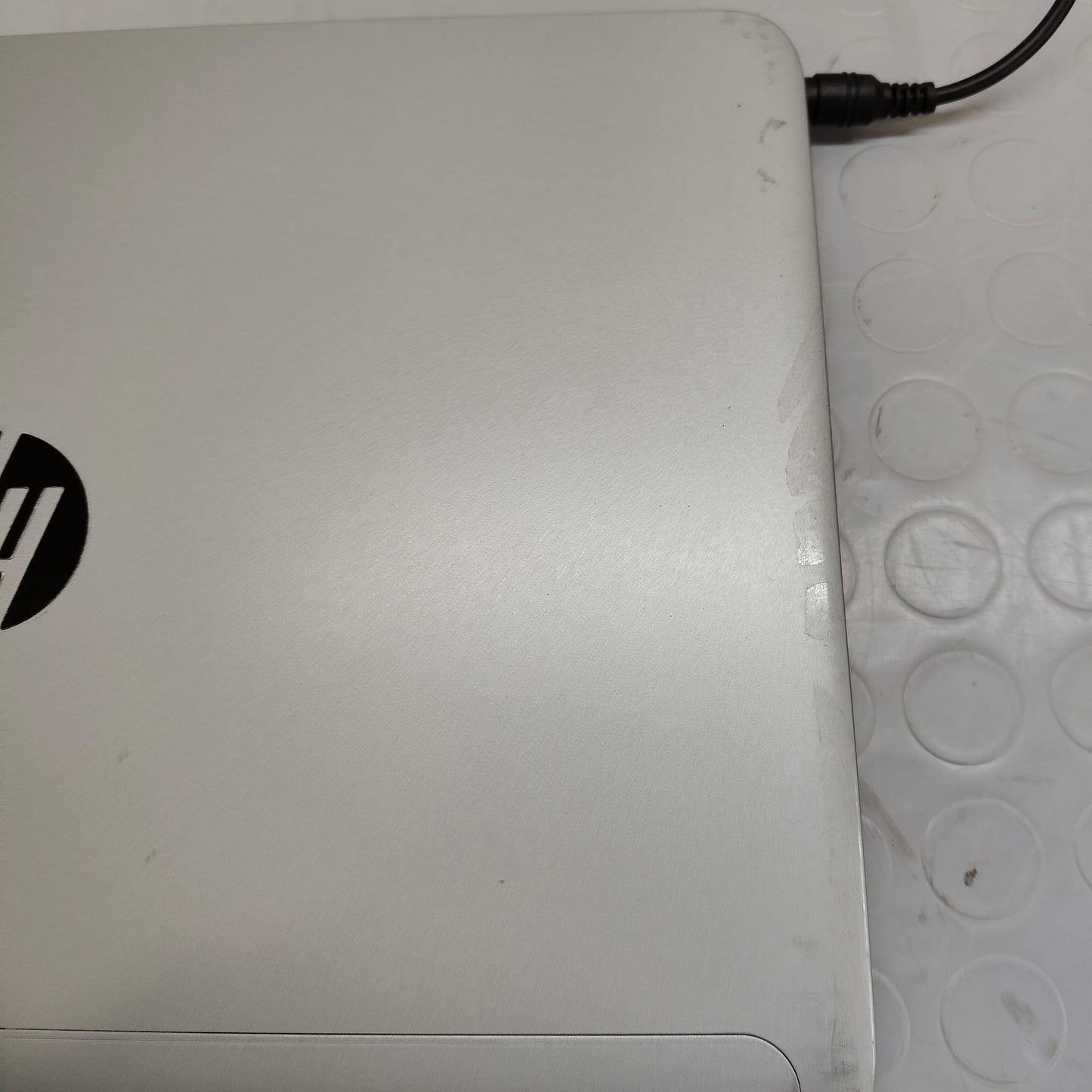 HP FOLIO 1040 G1 i7-4600U RAM 8GB SSD 256GB DISPLAY 14” WIN 10P LIBRE