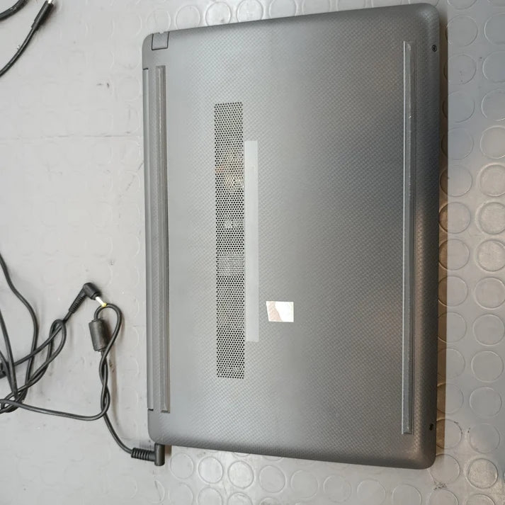 HP 255 G8 AMD 3020e BLACK RAM 16GB;SSD 128GB HDD 500GB DISPLAY 15.6" WIN 11P