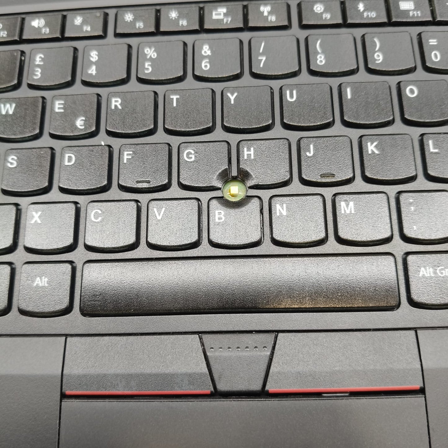 Notebook Pc Portatile Lenovo T470 14" I5-6300U Ram 4GB SSD 256GB Win11 Pro usato