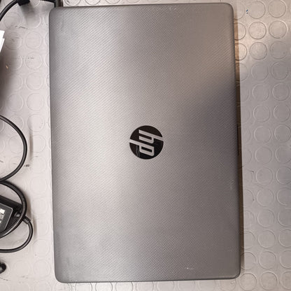 HP 250 G8 INTEL CELERON N4020 RAM 4GB;SSD 512GB DISPLAY 15.6° WIN 11 RIPRISTINO