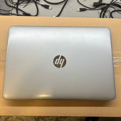HP Probook 440 G4, Pc Portatile Notebook Intel Core i5-7200U, Display FHD da 14", RAM 8Gb, SSD 256Gb, Pacchetto Libre Office W10P