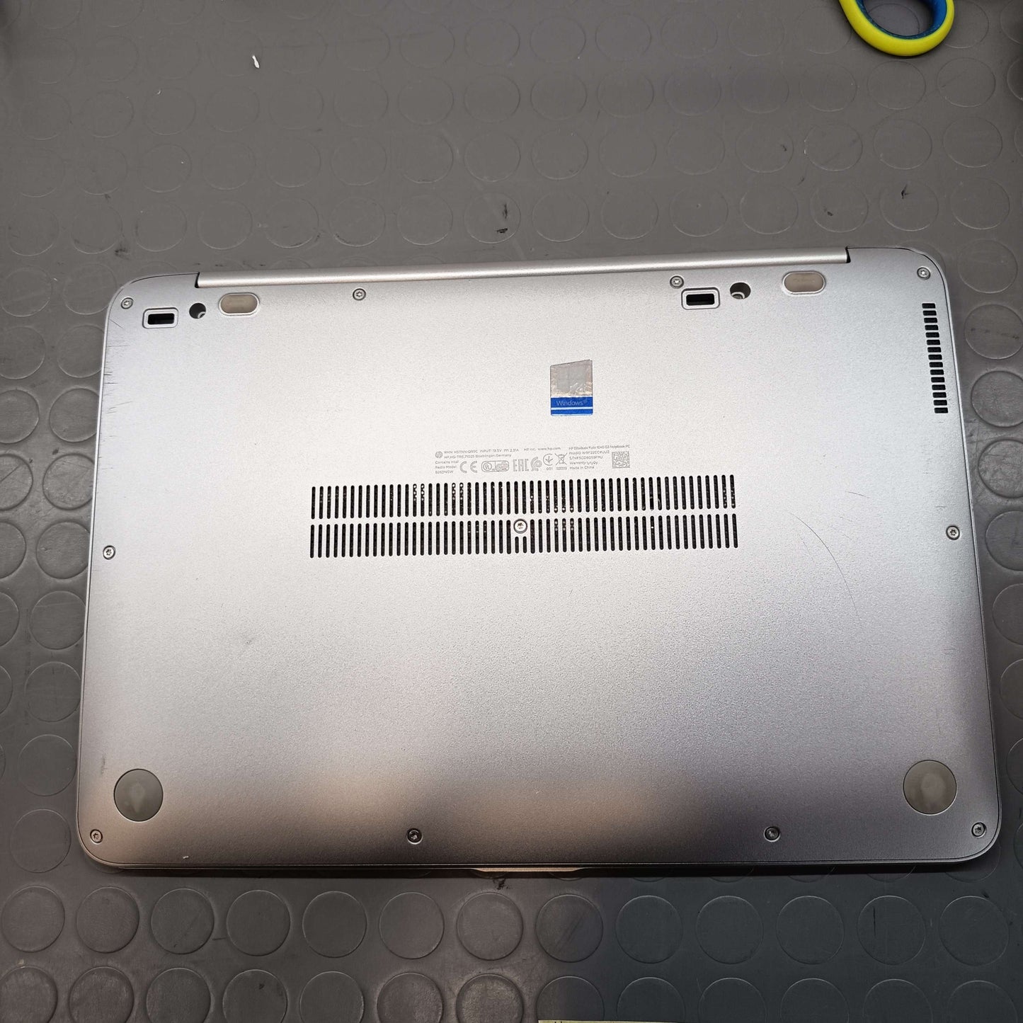 HP FOLIO 1040 G3 I7 -6600U RAM 16GB;SSD 512GB DISPLAY 14' FHD WIN 10 PRO