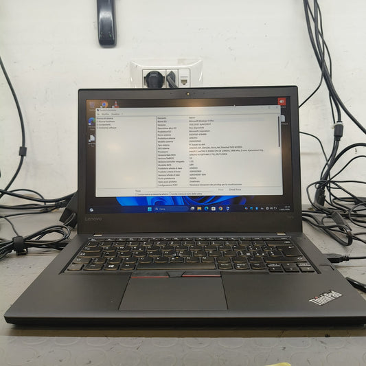 Notebook Pc Portatile Lenovo T470 14" I5-6300U Ram 4GB SSD 256GB Win11 Pro usato