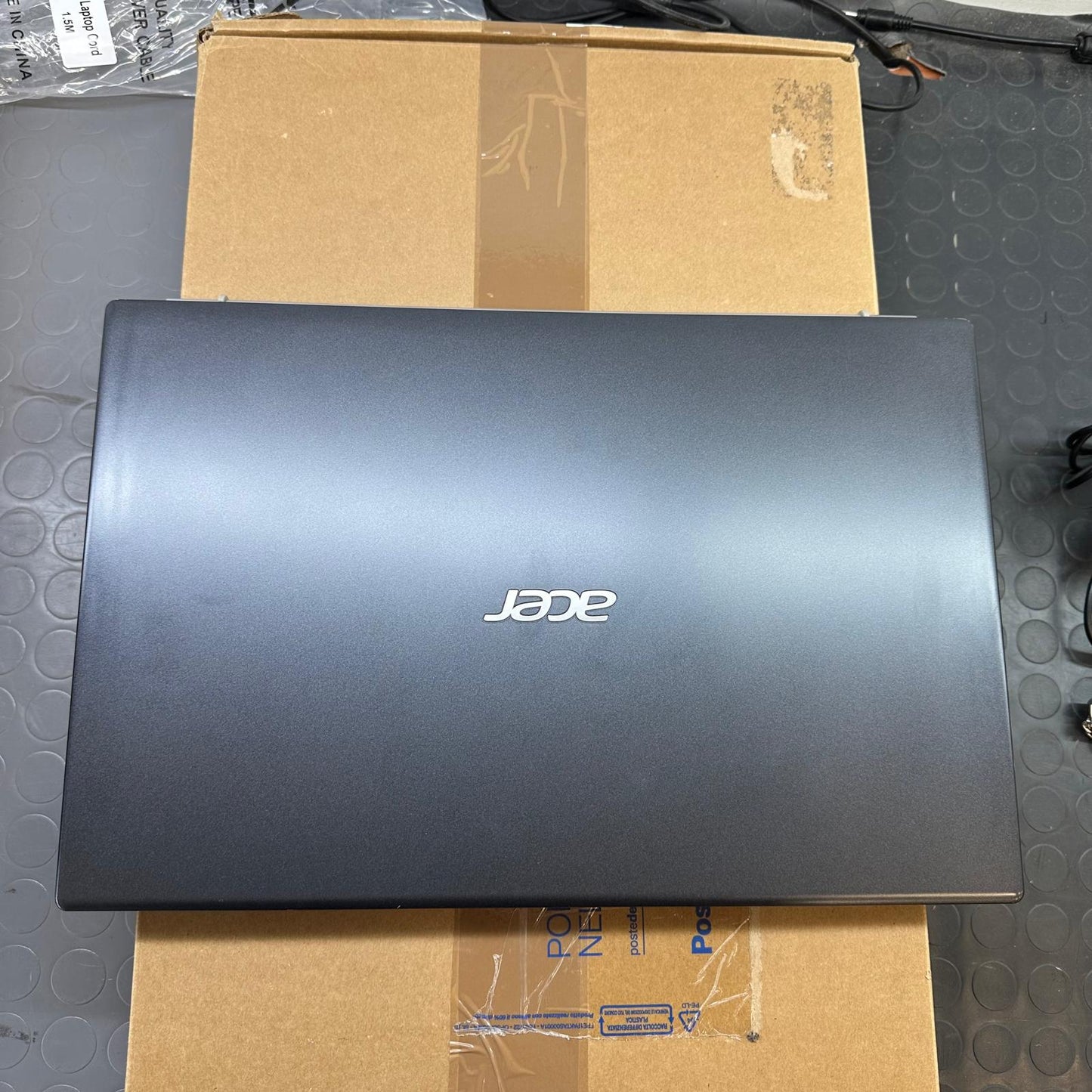 ACER EXSTENSA 215 - 54  15.6"  I5 -11TH RAM12GB; SSD 256GB    WIN11 PRO LIBRE