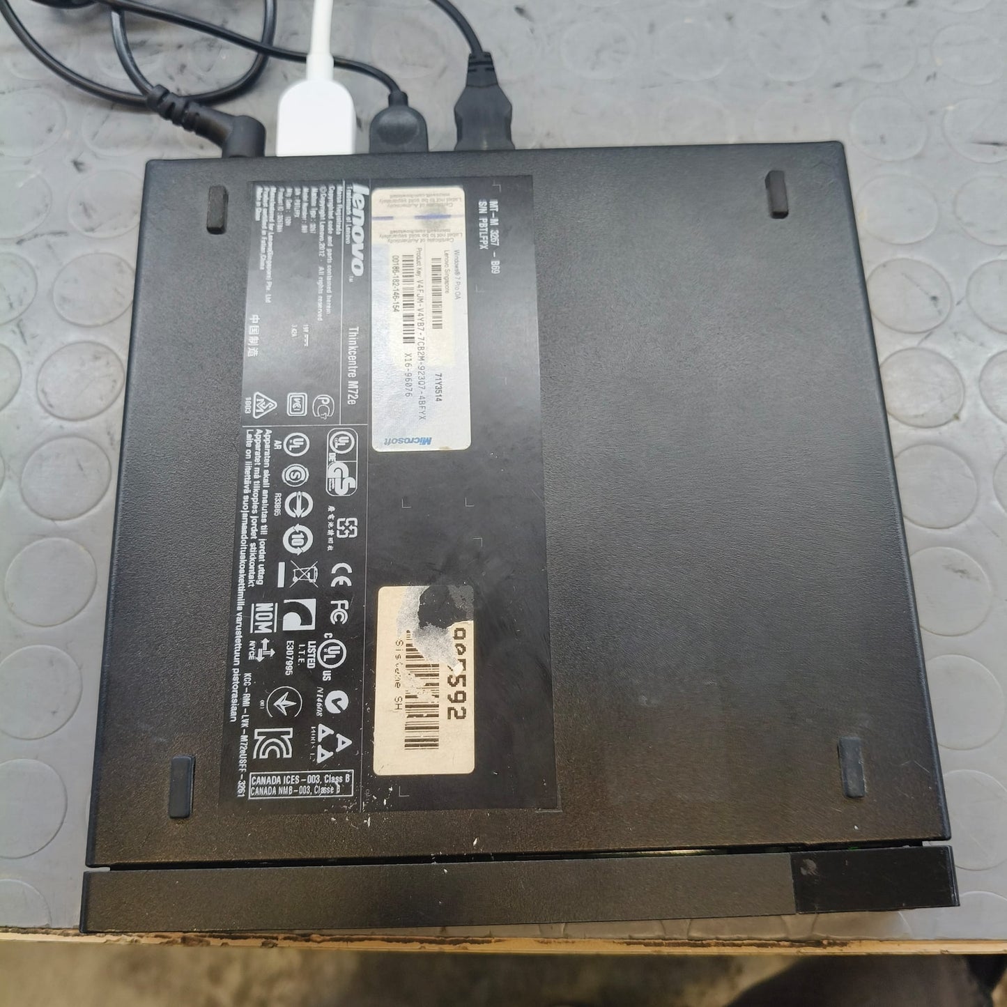 Pc Computer Desktop lenovo M72e i5-34701t RAM 8GB SSD 256GB Win 11pro