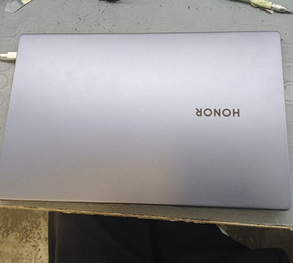 Notebook Pc Portatile Honor 15,6" I3-10110uU Ram 8GB SSD 256GB Win11 Pro usato