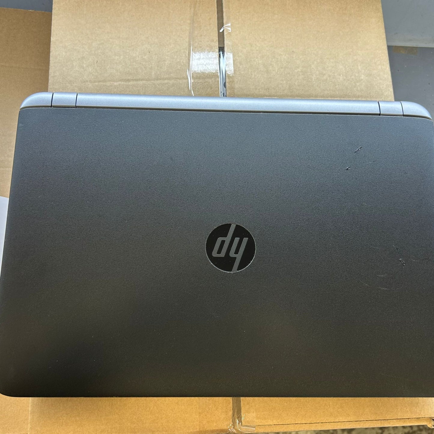 HP Probook 450 G3  Pc Portatile Notebook Intel i5-6th, Display HD da 15,6" Ram 16Gb SSD 512Gb W10P LIBRE