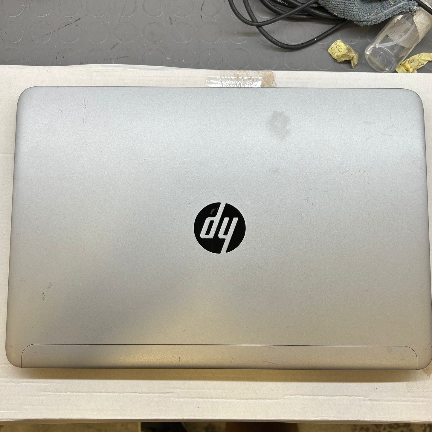 HP Elitebook Folio, 1040 G1 Notebook Pc portatile Pronto All'uso, Display 14", Intel Core i7, Ram 8GB, SSD 240GB, Pacchetto Libre Office W10P